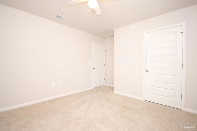 Building Photo - 10589 Queens Gate Cir