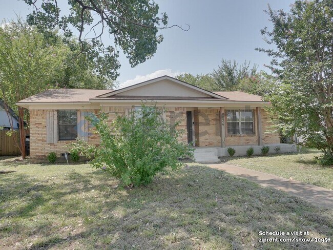 Building Photo - 8826 Bruton Rd