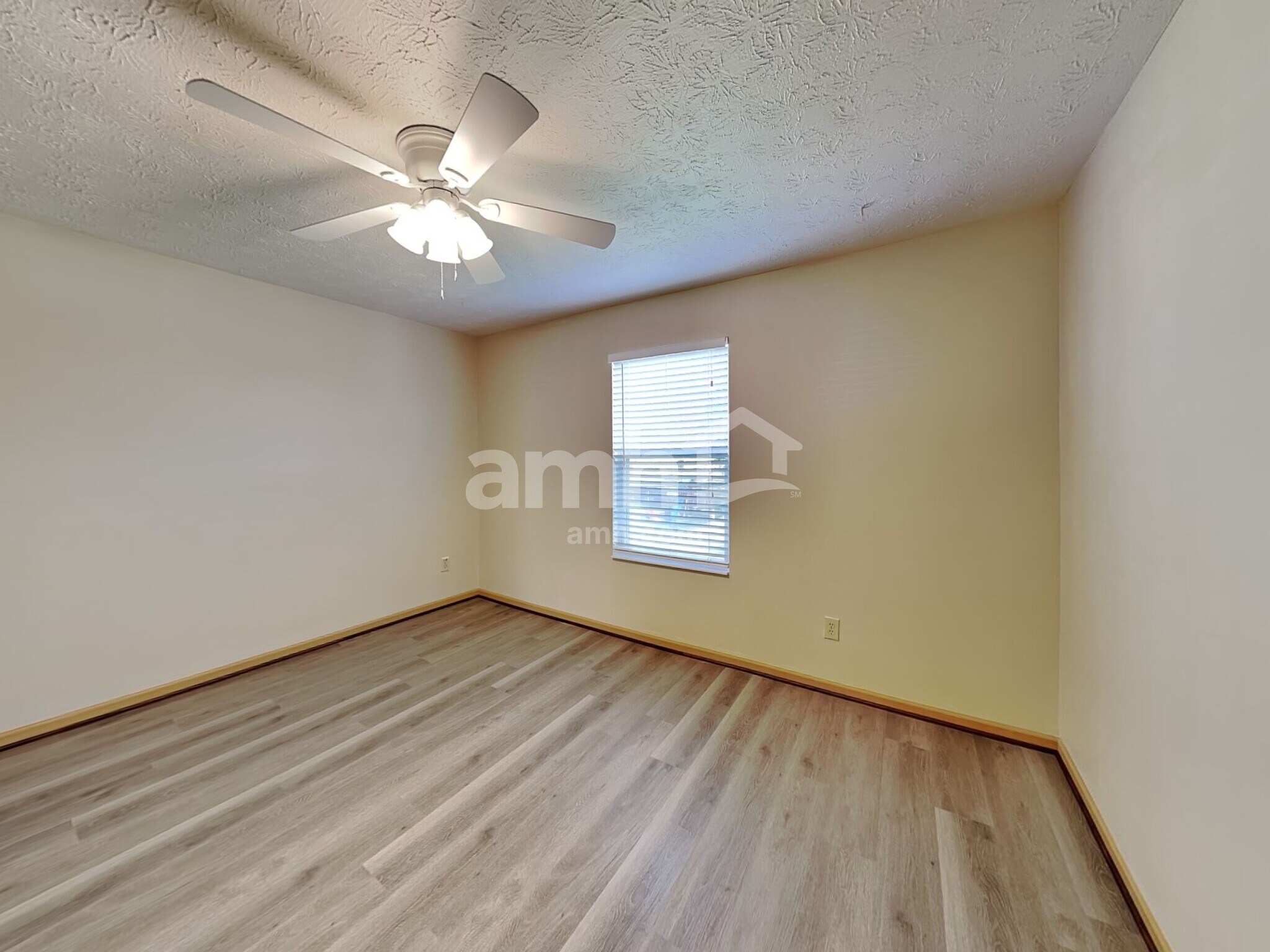 Building Photo - 7474 Heaton Cir