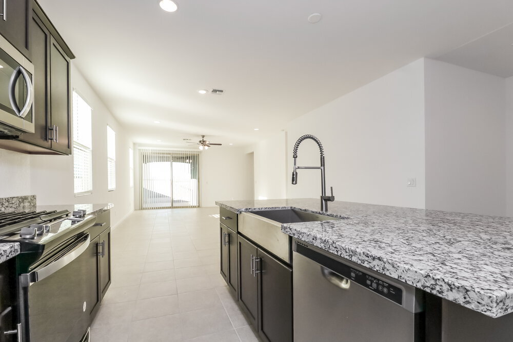 Building Photo - 11014 W Luxton Ln