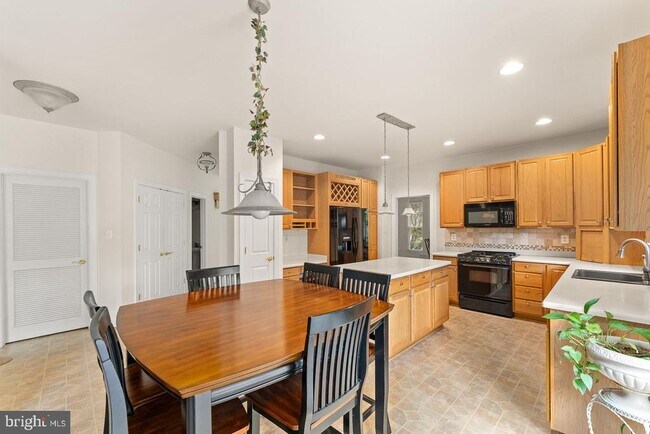 Building Photo - 17277 Kettlebrook Landing