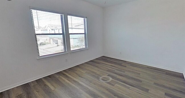 Building Photo - 22700 Elyson Falls Dr