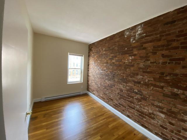 Building Photo - 2 bedroom in Boston MA 02115