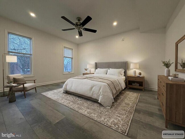 Building Photo - 45 E High St