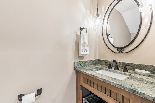 Building Photo - 176 Carrick Bend Ln