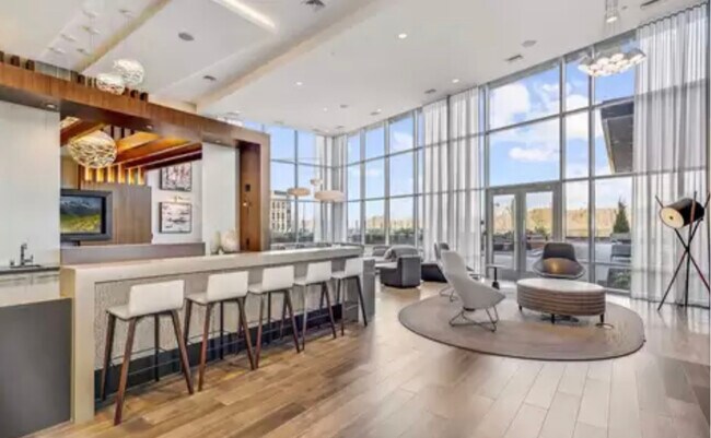 Building Photo - 145 Riverhaven Dr