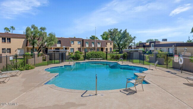 Building Photo - 5137 N Granite Reef Rd