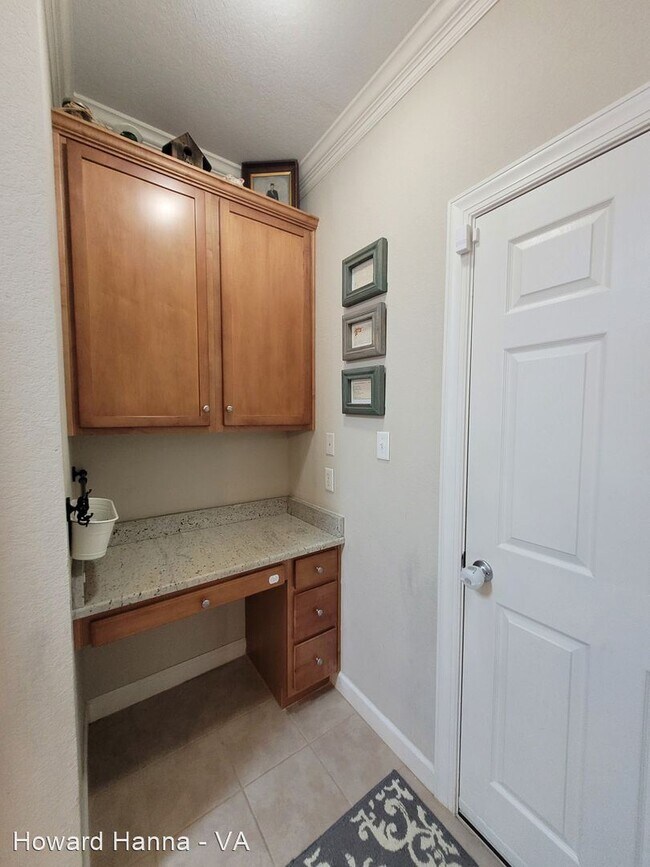 Building Photo - 3 br, 2.5 bath House - 412 Fieldstone Glen...