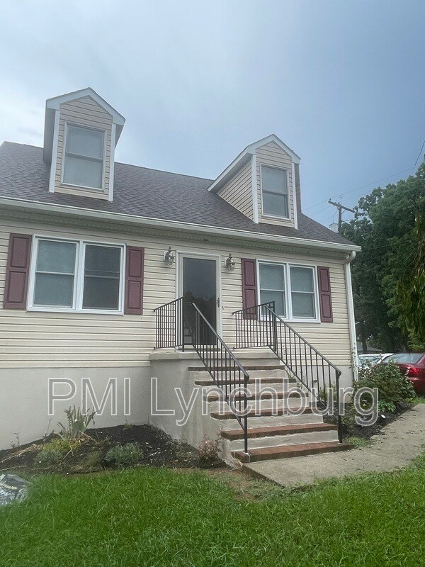 Primary Photo - 107 Mountainview Dr