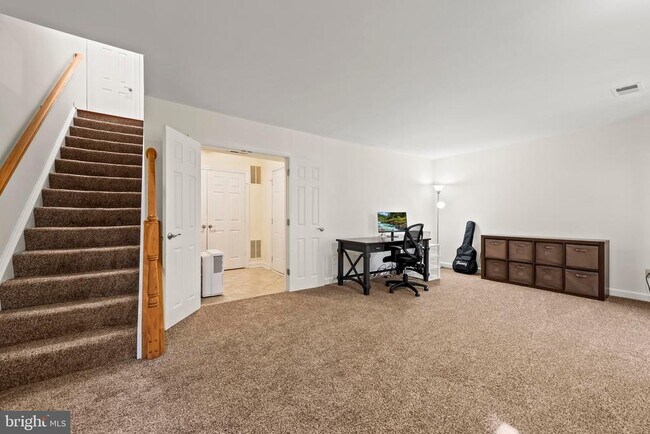 Building Photo - 47645 Weatherburn Terrace