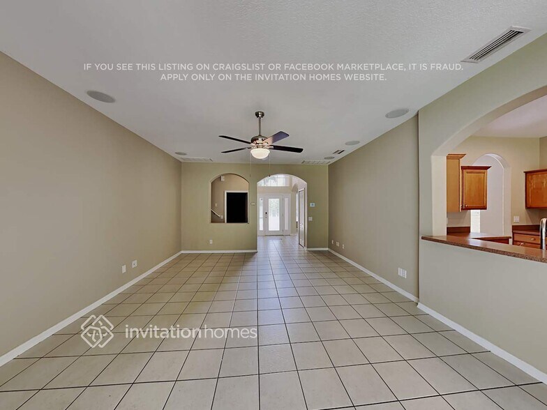 Building Photo - 3321 Downan Point Dr