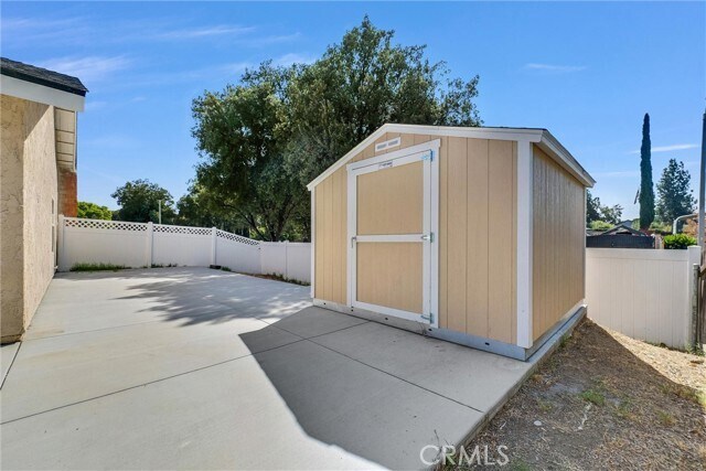 Building Photo - 1317 Lanfair St