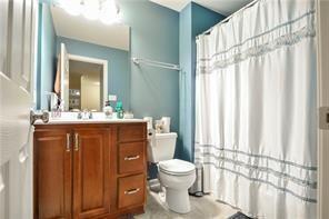 Building Photo - 941 Montclair Dr