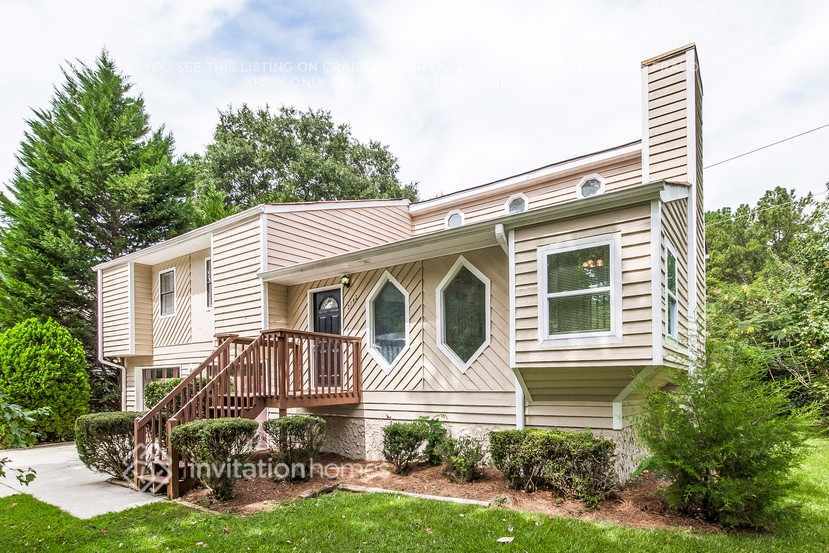 Building Photo - 2742 Mountbery Dr
