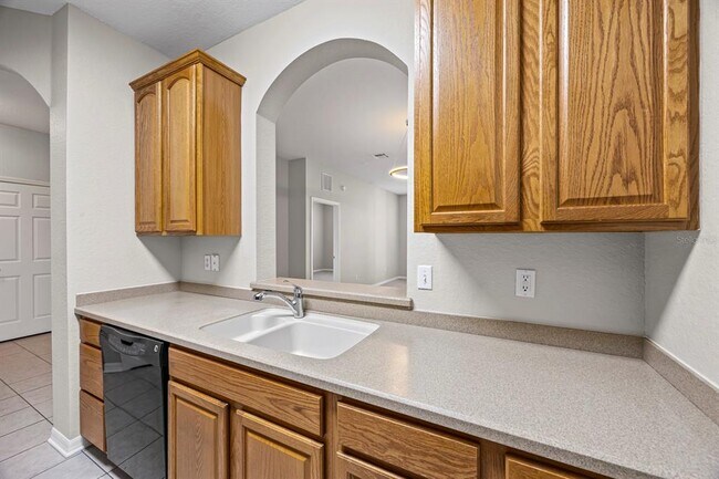 Building Photo - 1355 Venezia Ct