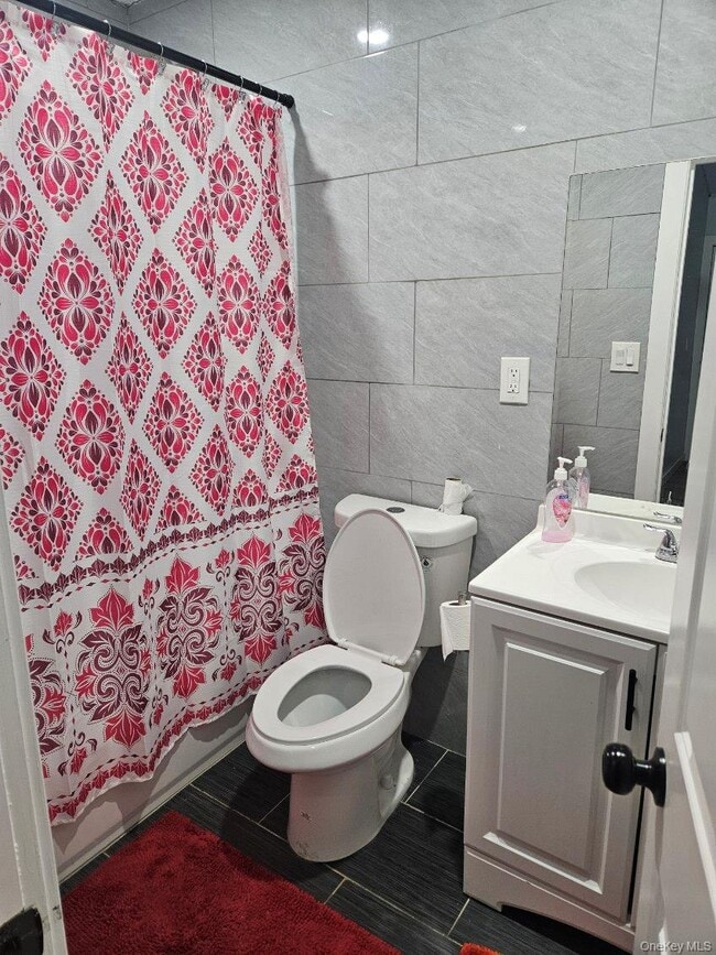 Building Photo - 108-54 217th Pl