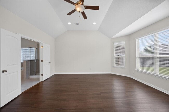 Building Photo - 2608 Hudson Ln