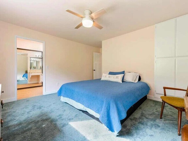 Building Photo - 3 bedroom, 2 bath home in Lake Wildwood, P...