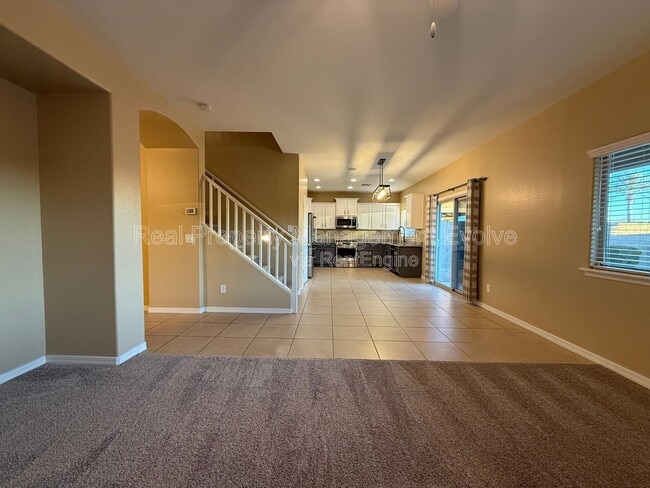 Building Photo - 42239 N Wollemi St