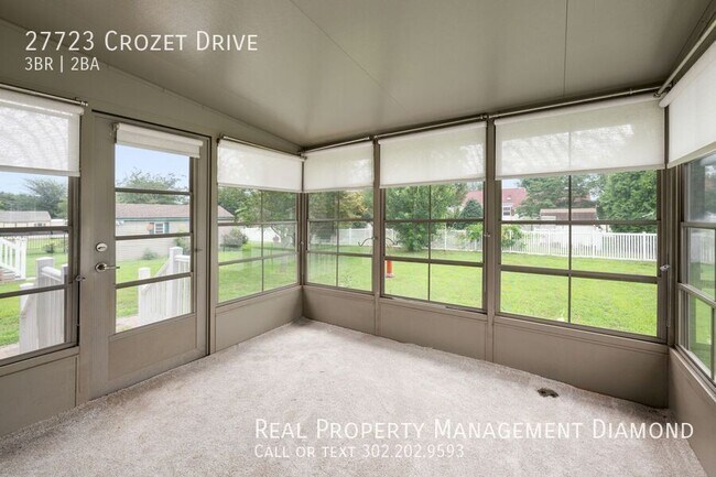 Building Photo - 27723 Crozet Dr