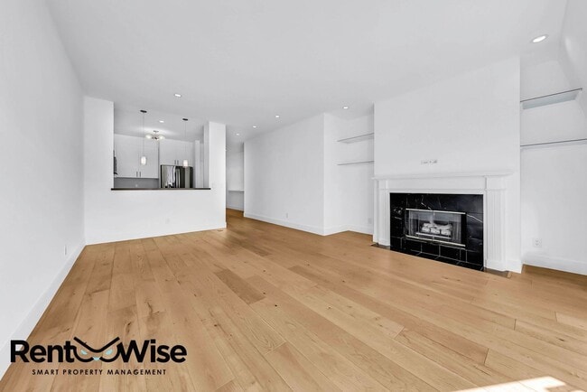 Building Photo - 1776 Sacramento St