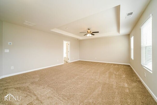 Building Photo - 2360 Cornell Cir
