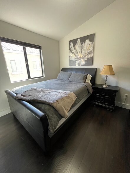 Building Photo - 329 Fountain Crossing Ln