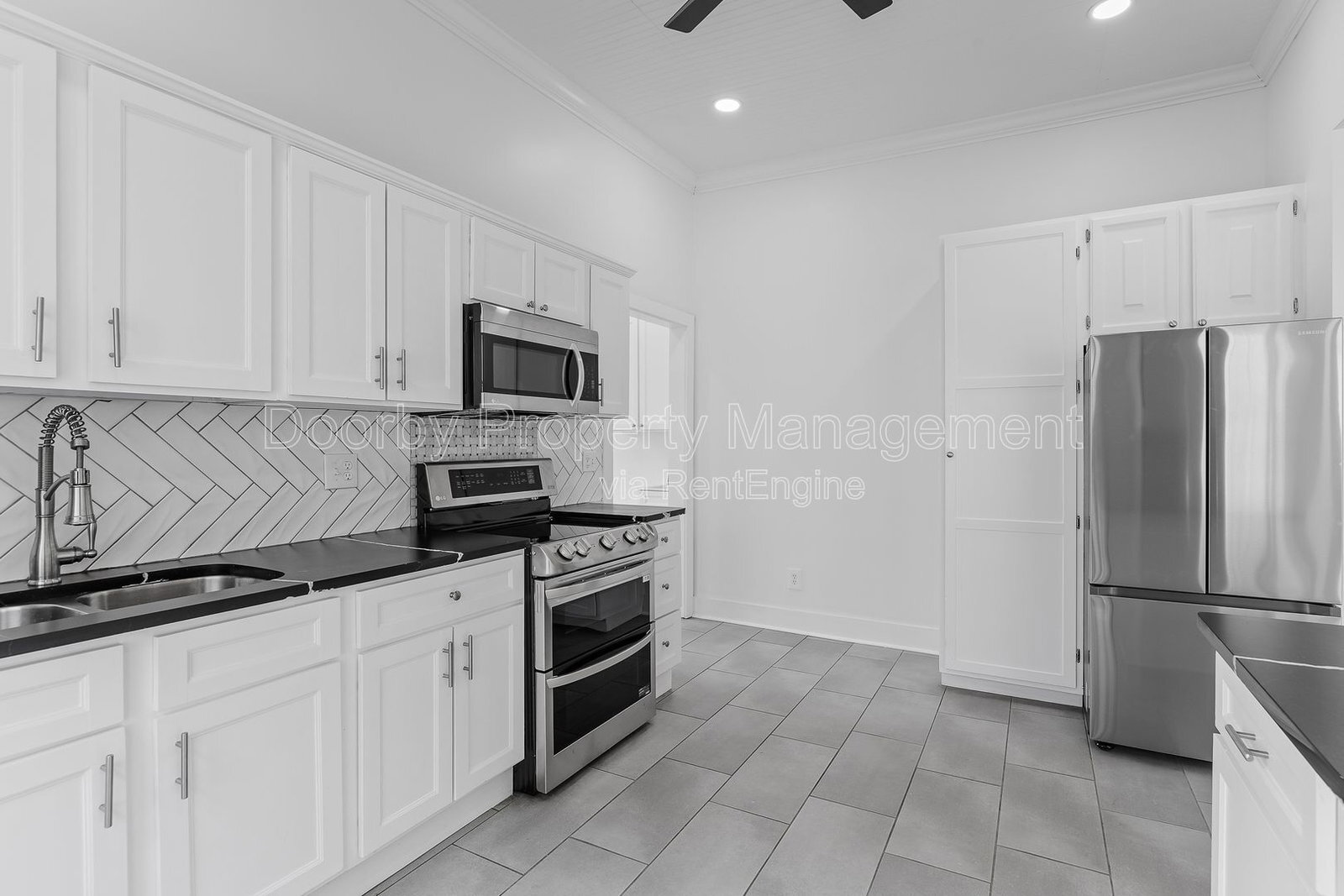 Building Photo - 1508 Bailey Ave
