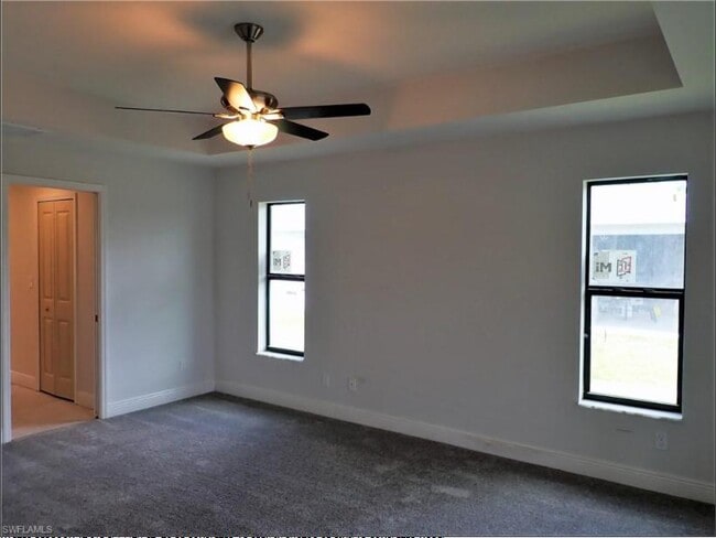 Building Photo - 815 SW 11th Ct