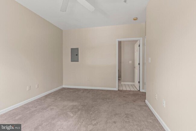Building Photo - 4551 Strutfield Ln