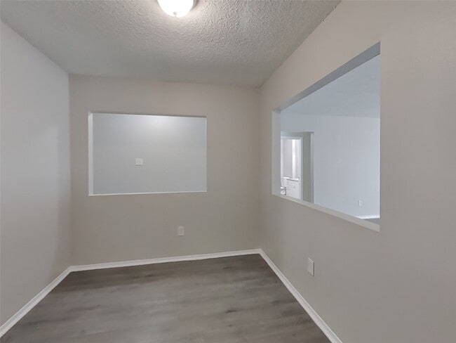 Building Photo - 20118 Misty Pines Dr