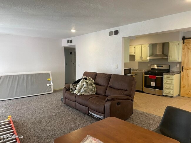 Building Photo - 10604 Fieldrock Ct