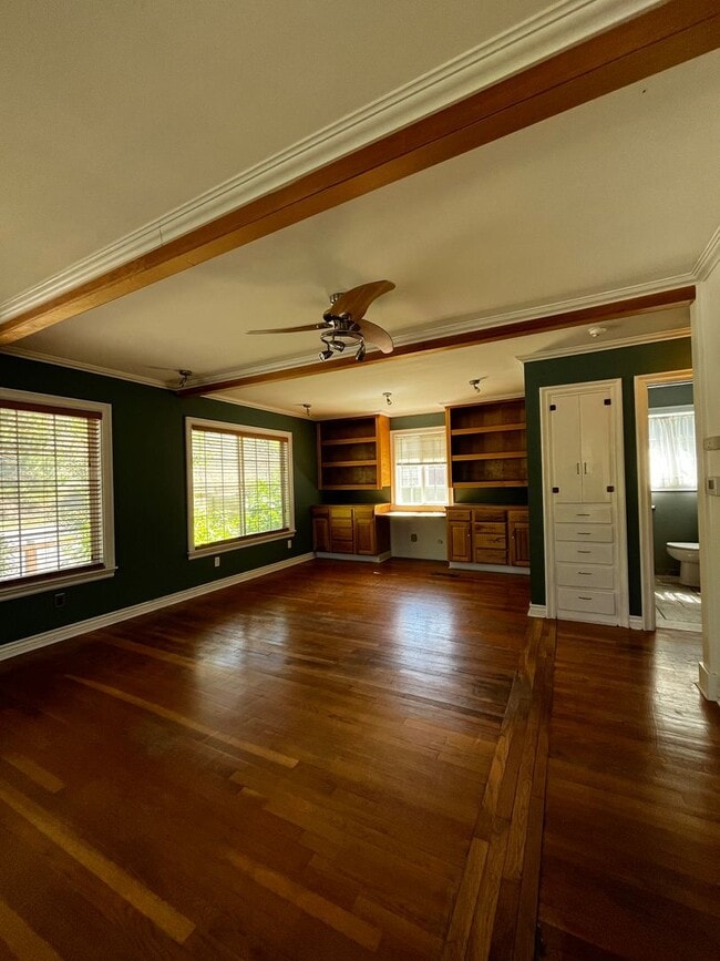 Building Photo - 3 bedroom, 2 bath house located on the Sunnyside of Kellogg, Idaho