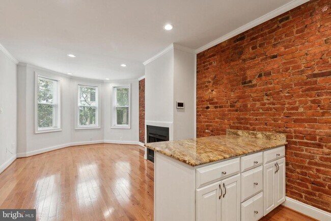 Building Photo - 1757 Willard St NW