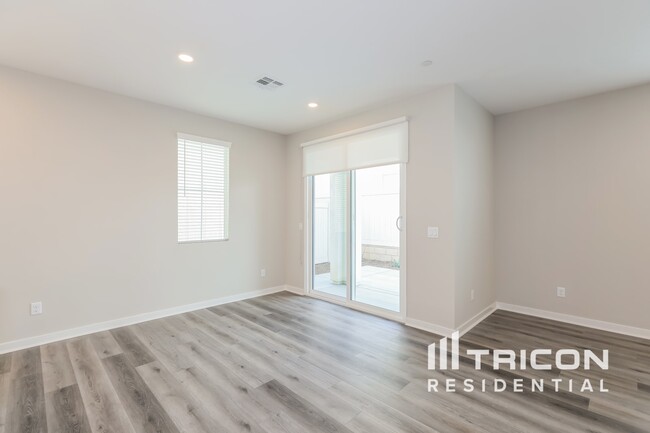 Building Photo - 31587 Willowood Way