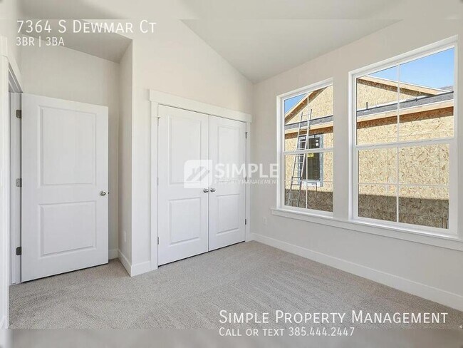 Building Photo - 7364 S Dewmar Ct