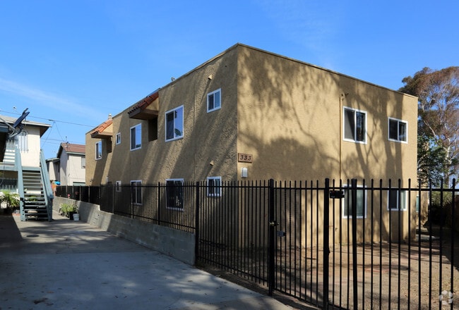 Primary Photo - 333 Brooks St