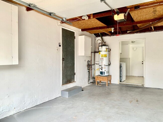 Building Photo - La Mesa - 3 Bedroom/2 bath House PLUS Detached Bonus Room, Garage and W/D