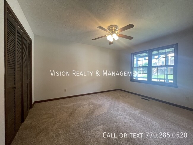 Building Photo - Downtown Carrollton 2 Bed Home