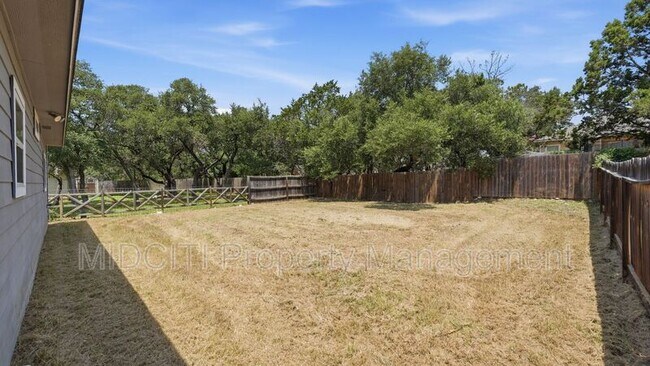 Building Photo - 1035 Cedar Grove Trail