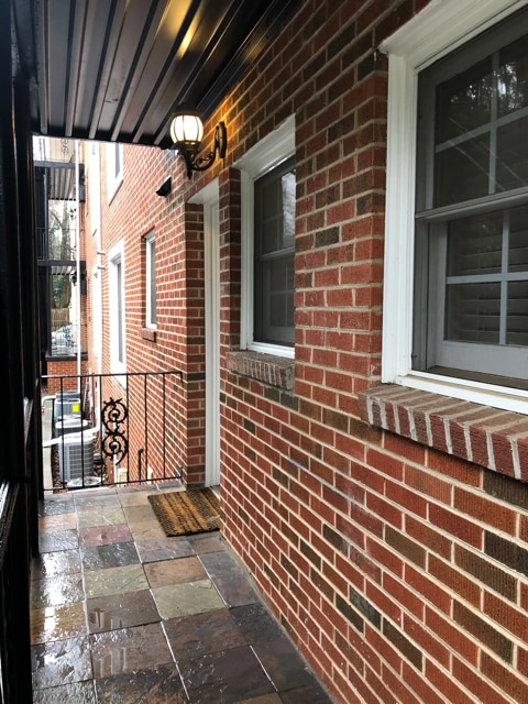 Building Photo - 885 Briarcliff Rd NE