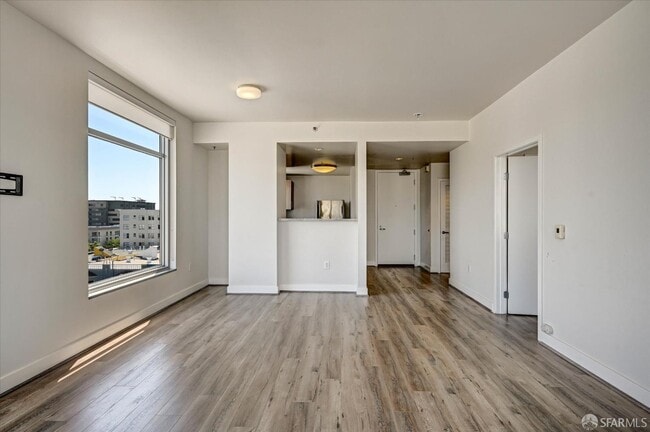 Building Photo - 1310 Fillmore St