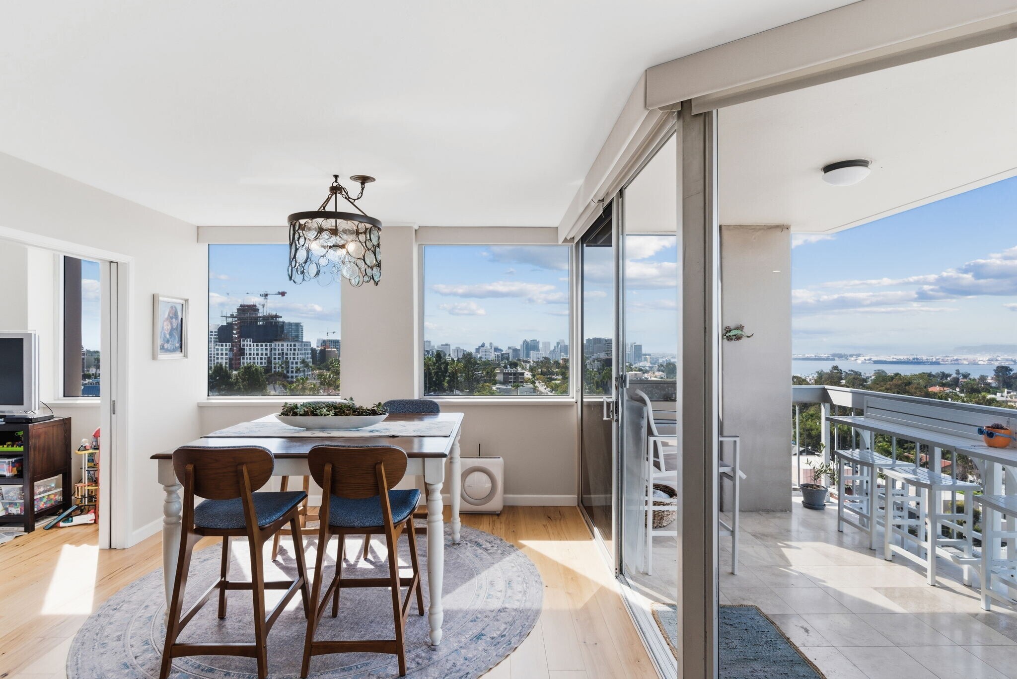 Building Photo - 3535 1st Ave