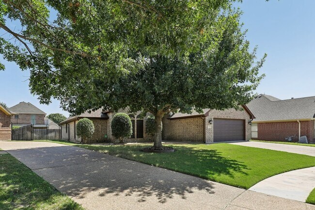 Building Photo - 7509 Bunker Ct