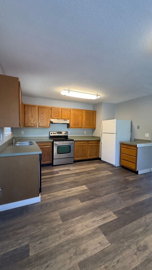 Building Photo - Updated 2 Bedroom Duplex in Hood River Heights