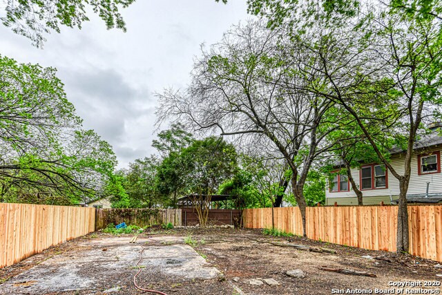 Building Photo - 212 Lowell St