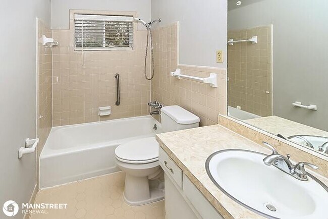 Building Photo - 5361 HERITAGE AVE, Memphis, TN 38115