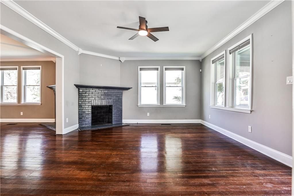 Building Photo - 220 Mayson Ave NE