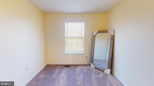 Building Photo - 12021 Calico Woods Dr