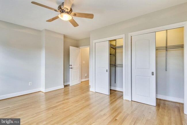 Building Photo - 119 N Peyton St